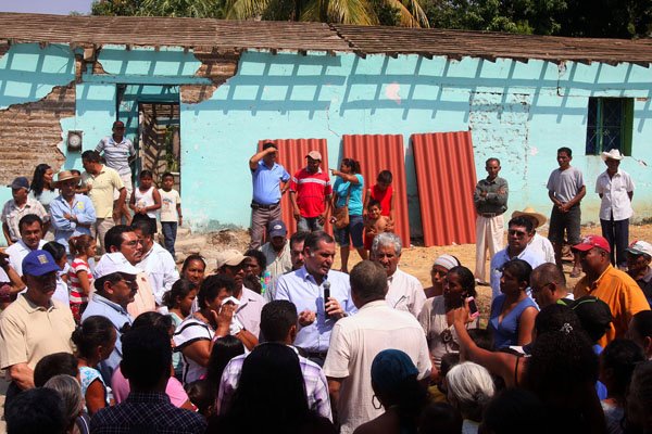 ayuda a Pinotepa Nacional