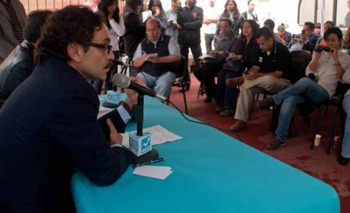 Propone Quadri tren elevado que corra por Periférico
