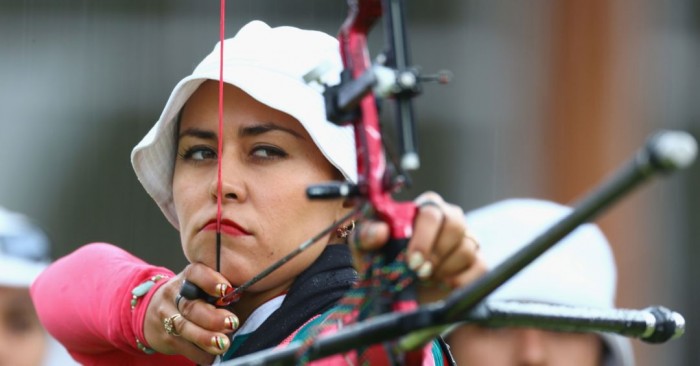 Aída Román se coloca en octavos de final de tiro con arco