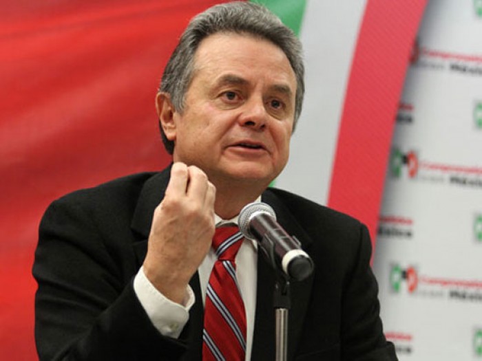 Fuera de lugar, propuesta de una presidencia interina: Coldwell