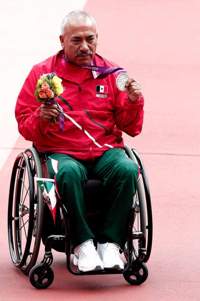 Gana mexicano Máximo de Jesús medalla de plata en lanzamiento de bala