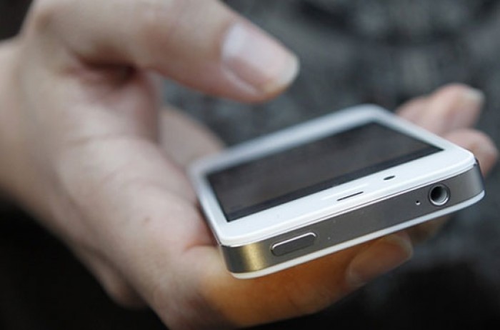 Incorpora Google búsqueda por voz para iPhone