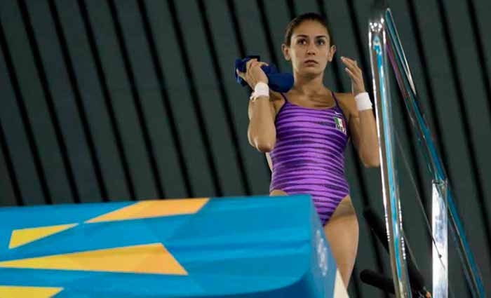 Paola Califica a Semifinales; Carolina, Eliminada