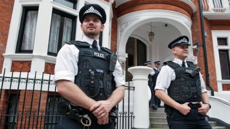 Niega policía británica intento de captura contra Assange