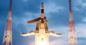 Lanza India su misión número cien al espacio
