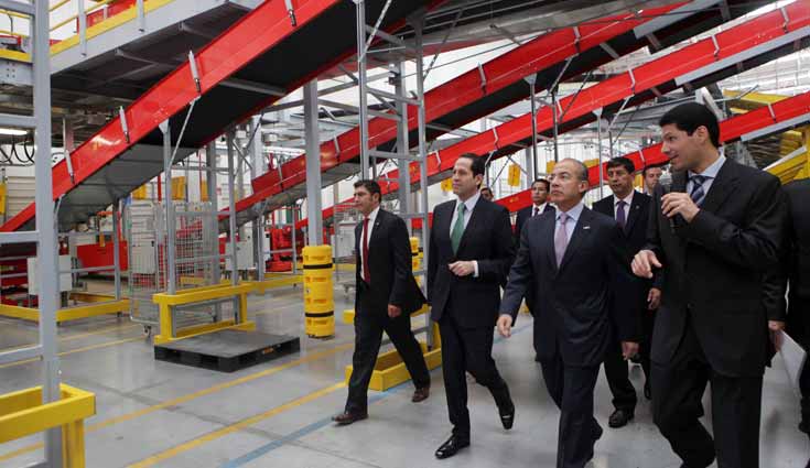 Construimos la base de un México más próspero y justo: Calderón