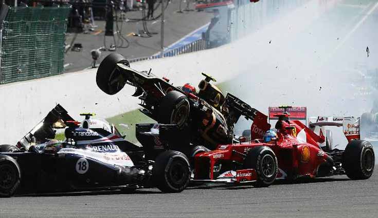 Choque deja fuera a `Checo` en GP de Bélgica Choque deja fuera a `Checo` en GP de Bélgica