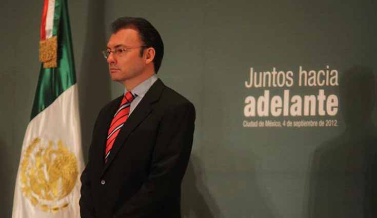 No cobrará Peña Nieto durante los primeros tres meses