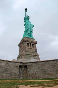 Reabren al público la Estatua de la Libertad, cumple 126 años
