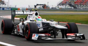 Checo saldrá en P12, Webber consigue  la `pole`