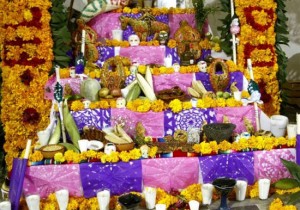 Prefieren mexicanos celebración del Día de Muertos que Halloween