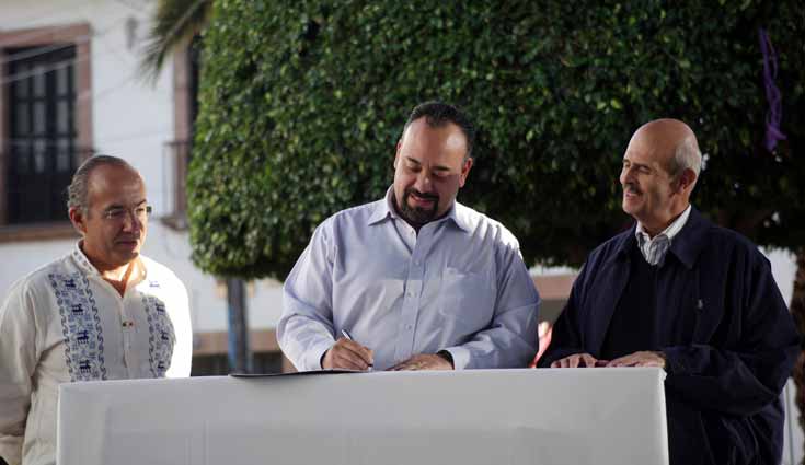 Me hubiera gustado hacer muchas más cosas: Calderón