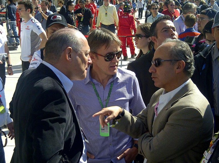 Se suma Calderón a la `Checomanía` Se suma Calderón a la `Checomanía`