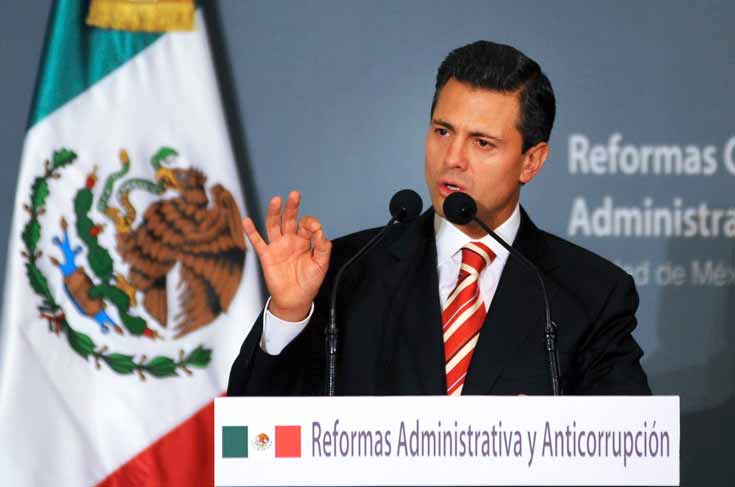 Propone Peña Nieto fortalecer a la Segob