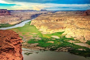 Se reparten México y EEUU agua del Río Colorado