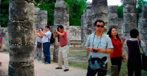 Espera México superar los 37 mil turistas chinos en 2012 Espera México superar los 37 mil turistas chinos en 2012