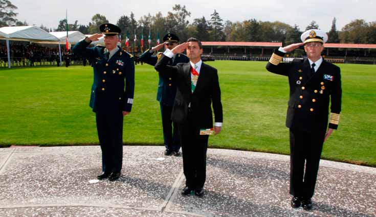 Instruye Peña a Fuerzas Armadas fortalecer unidad nacional