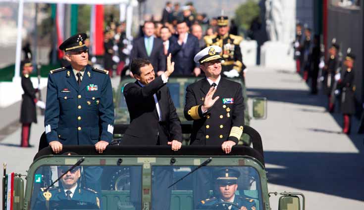 Ofrecen Fuerzas Armadas desayuno de honor al presidente Peña Nieto Ofrecen Fuerzas Armadas desayuno de honor al presidente Peña Nieto