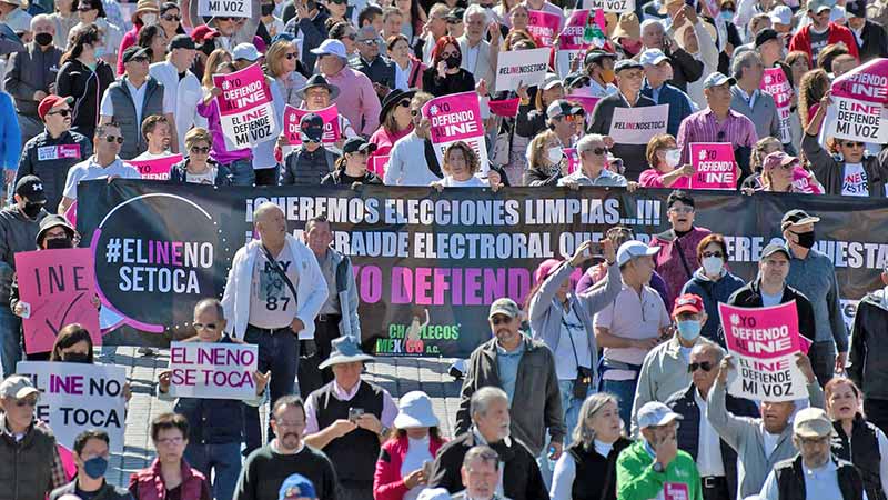 México, Entre la Esperanza y el Desafío