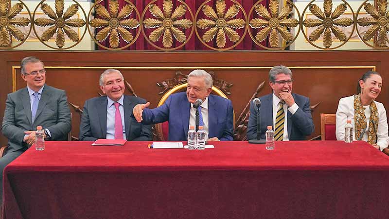 Andres Manuel López Obrador, no solo es el Presidente de Mexico...