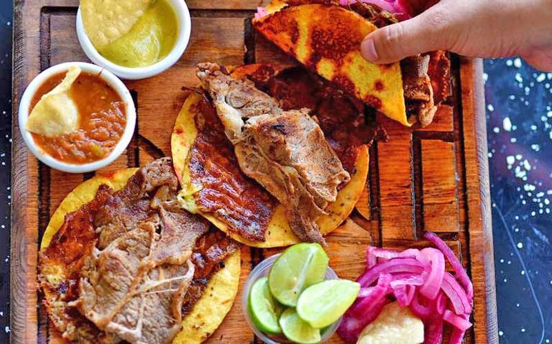 La combinación perfecta: Salsa y tacos