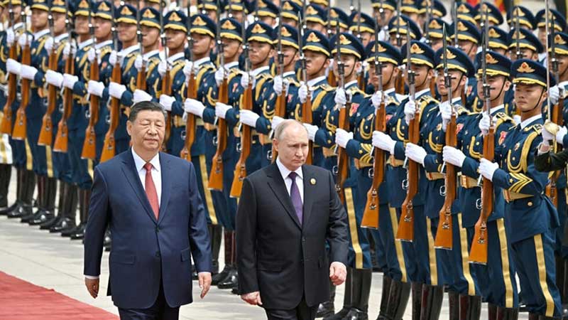 China y Rusia dicen estar de acuerdo con una solución política a la 'crisis' en Ucrania