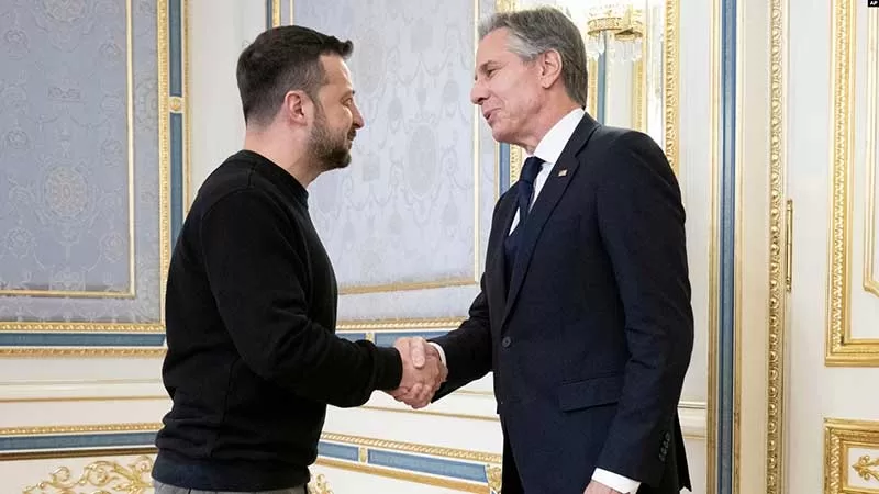 Blinken realiza visita no anunciada a Kiev mientras Ucrania enfrenta desafío ruso en el este