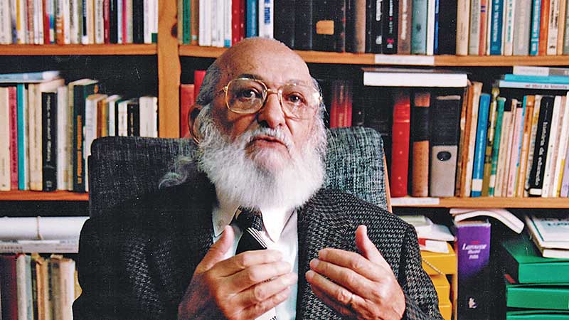paulo freire