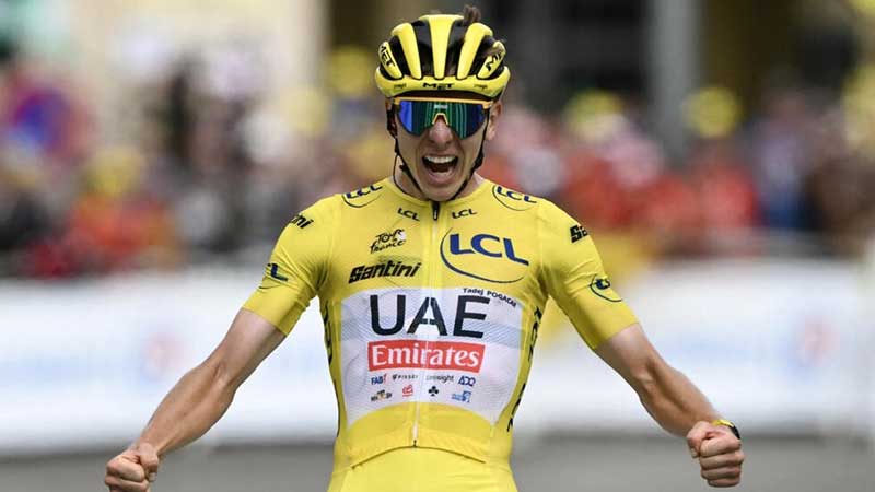 Tadej Pogačar amplía la ventaja con Jonas Vingegaard en la montaña y gana la etapa 14 del Tour