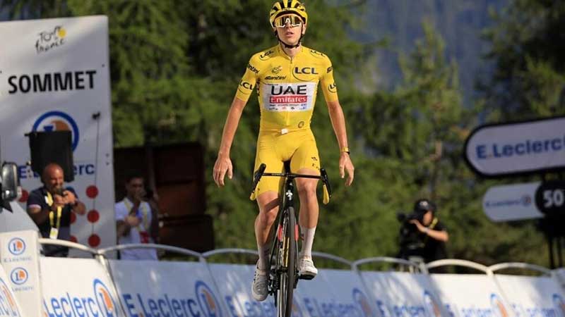 Pogačar suma su quinta victoria de etapa en el Tour de Francia y sella la general