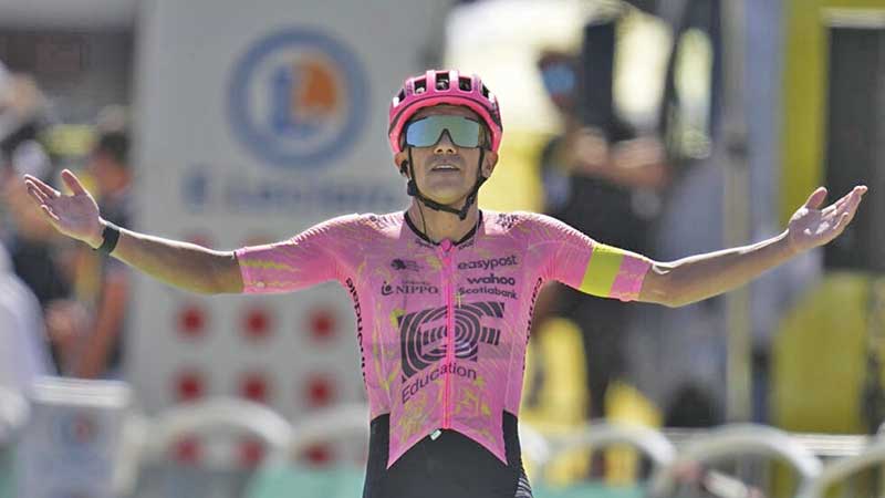 ¡Victoria para Latinoamérica en el Tour! El ecuatoriano Richard Carapaz gana la etapa 17