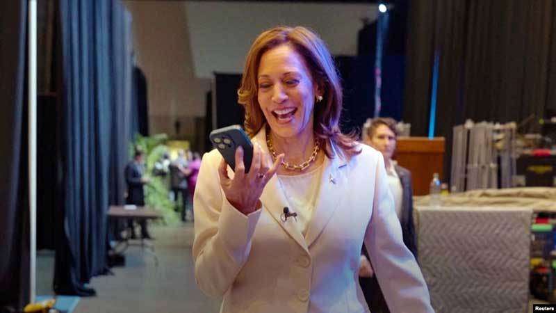 Barack y Michelle Obama apoyan a Kamala Harris, un respaldo esperado pero crucial