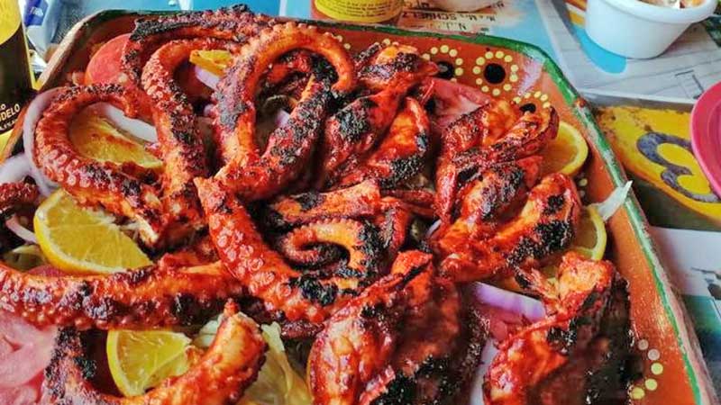 Caída en la producción de pulpo eleva precios