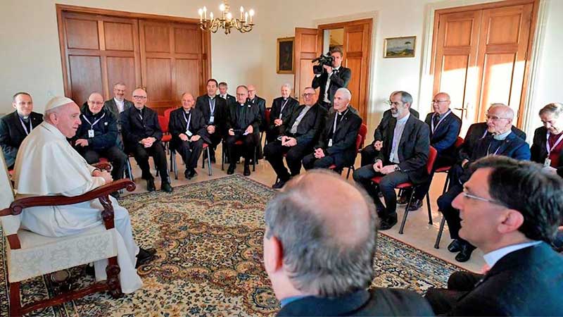 Señor, hoy te pedimos que fortalezcas a tu Iglesia Católica