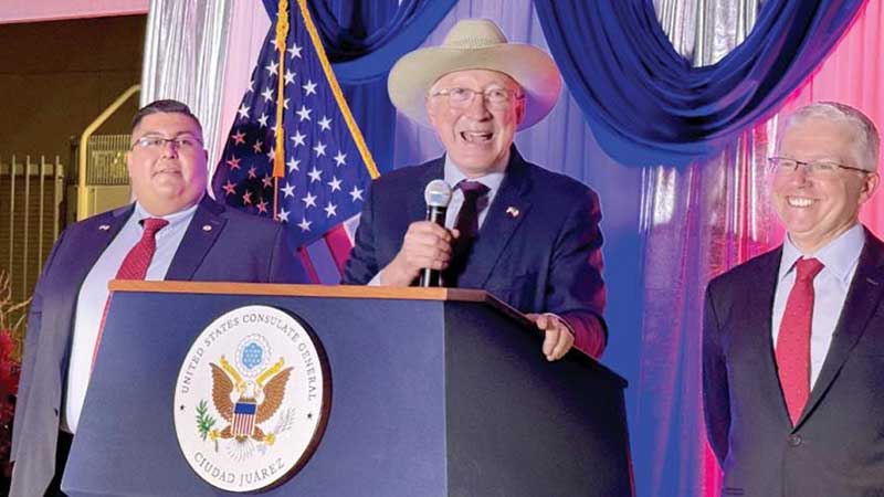 Violencia en Sinaloa no es culpa de EU: Ken Salazar