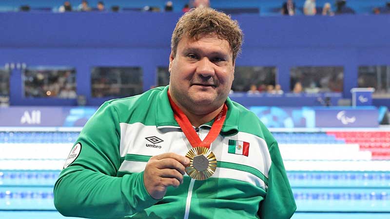 París 2024: ¡Un oro más! Arnulfo Castorena se lleva el primer lugar en los 50m en paranatación