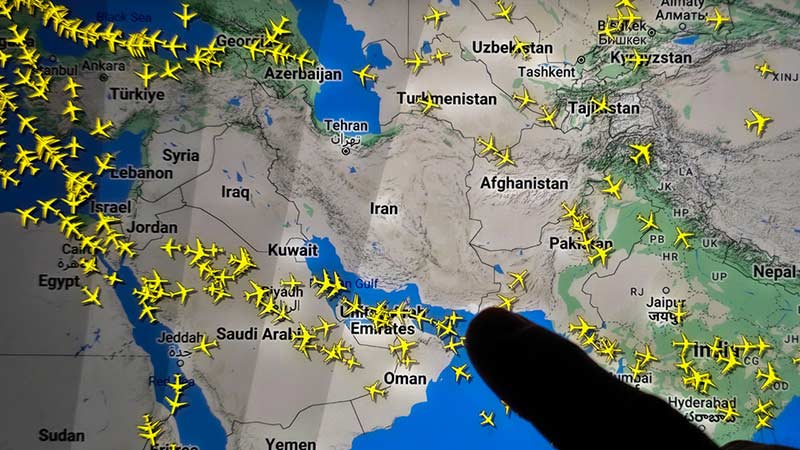 Irán suspende todos los vuelos hasta nuevo aviso tras ataque de Israel