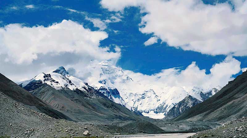 ¿El monte Everest crece y crece? Científicos explican por qué su altura aumentó hasta 50 metros