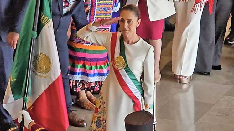 Claudia Sheinbaum rinde protesta como primera Presidenta de M&eacute;xico