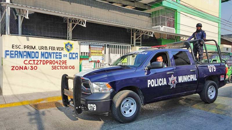 Secretario de Seguridad de Tabasco nombra a 11 militares al mando de policías municipales