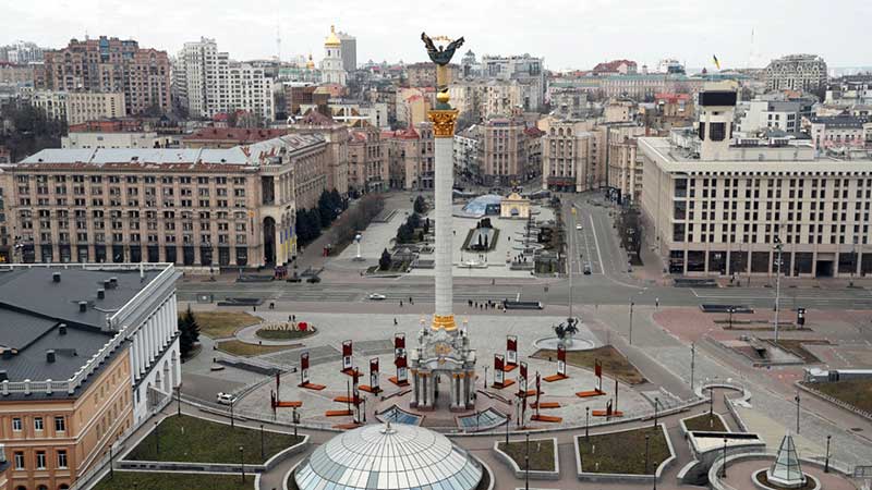 Estados Unidos cierra su embajada en Kiev ante un posible 'ataque aéreo ruso significativo'
