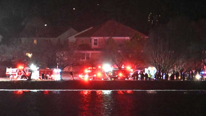 Continúan misión de recuperación e investigación de accidente aéreo en Washington