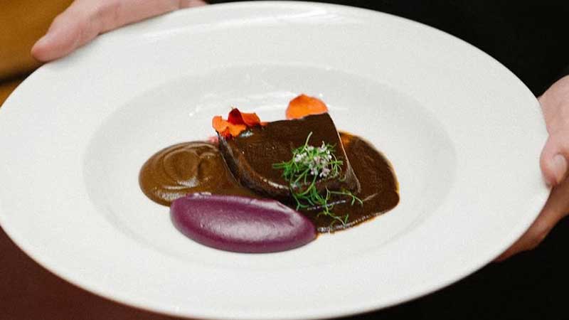 El chef que cultivó un sueño: Eduardo 'Lalo' García y el éxito de Grupo Maximus