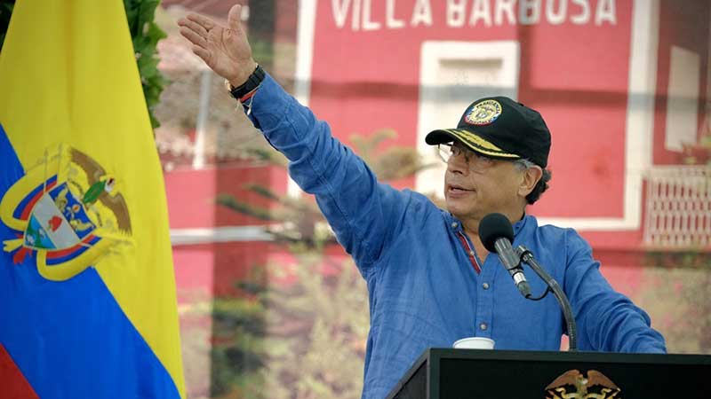 El Gobierno de Colombia propone asumir los traslados de sus ciudadanos deportados de EE.UU.
