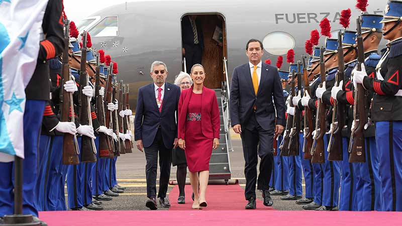 Sheinbaum, presente en la IX Cumbre de CELAC en Honduras