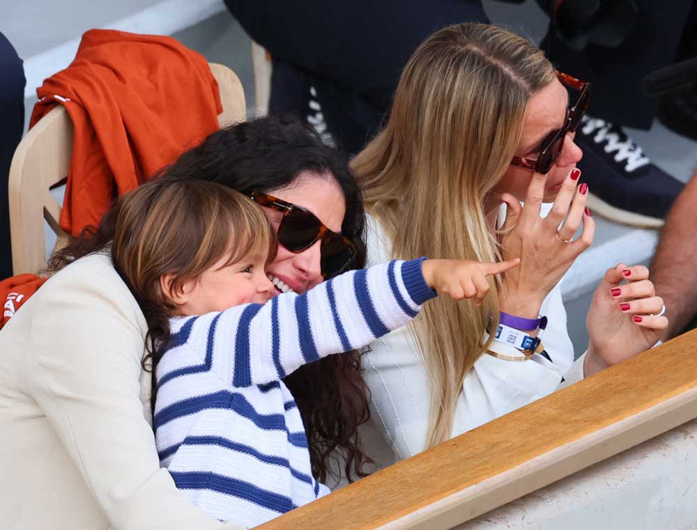 Nadal pierde su discurso e improvisa unas emotivas palabras a su esposa Xisca en Roland Garros