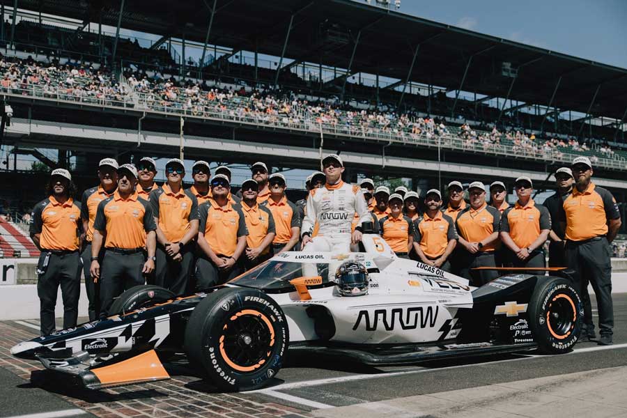 Pato O'Ward logra 4° puesto en el primer día de calificación para Indy 500