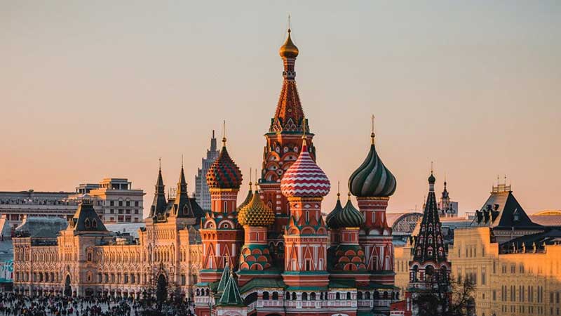 El Kremlin tilda de "inútil" al G7 y coincide con Trump en que expulsar a Rusia fue un error