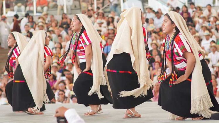 En Oaxaca inicia La Guelaguetza, los fondos serán para reconstrucción