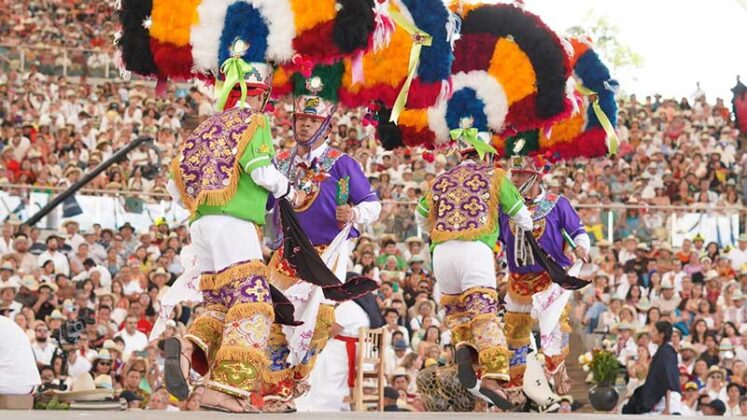 En Oaxaca inicia La Guelaguetza, los fondos serán para reconstrucción